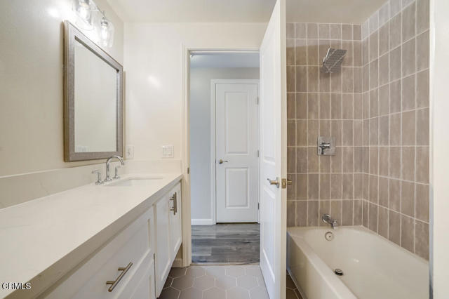 3 Bed Home for Sale in Van Nuys, California