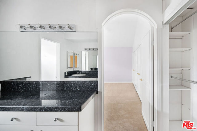 2 Bed Home for Sale in Sherman Oaks, California