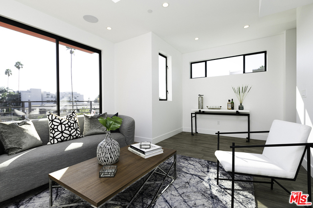 3 Bed Home for Sale in Los Angeles, California