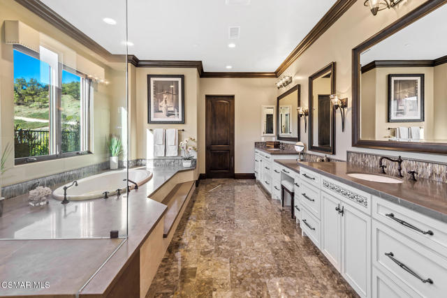 4 Bed Home for Sale in Thousand Oaks, California