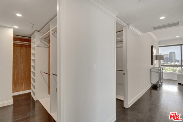2 Bed Home for Sale in Los Angeles, California