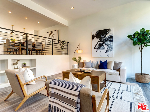 2 Bed Home for Sale in Venice, California