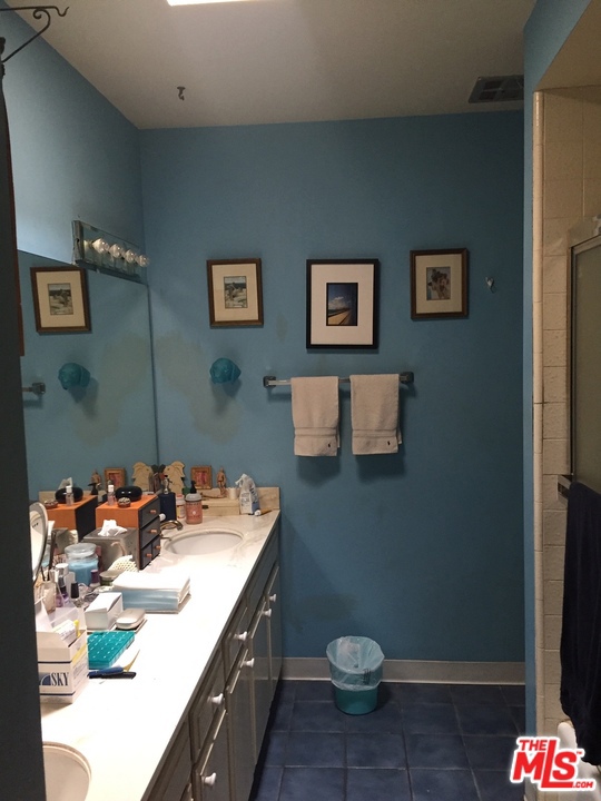 3 Bed Home for Sale in Culver City, California