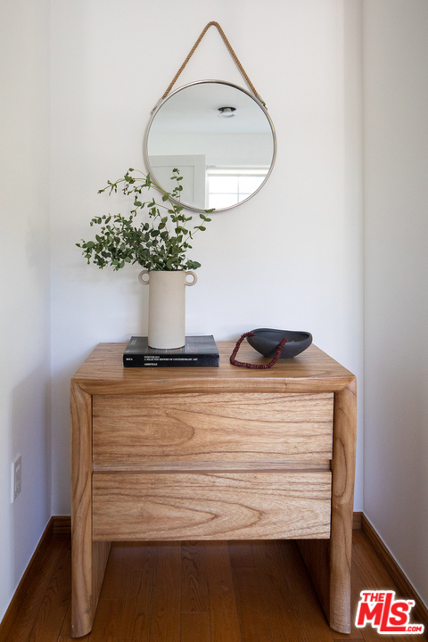 2 Bed Home for Sale in Los Angeles, California