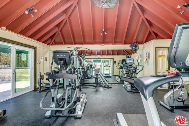 2 Bed Home for Sale in Culver City, California