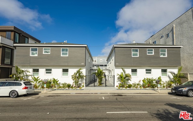 420 Hermosa Avenue, Hermosa Beach, California 90254, ,Residential Income,Sold,Hermosa,20617814