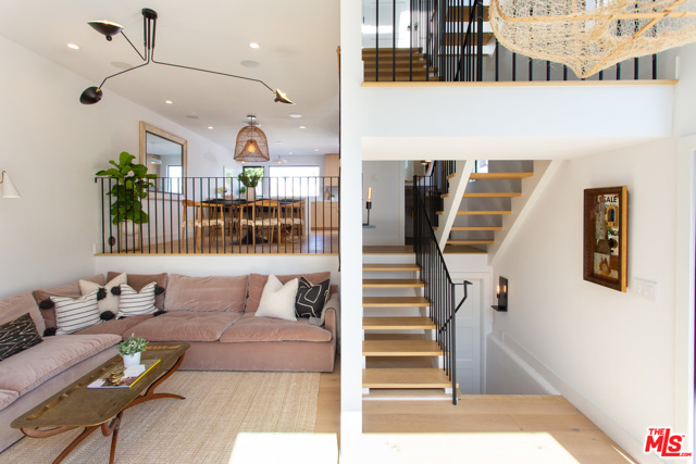 3 Bed Home for Sale in Venice, California