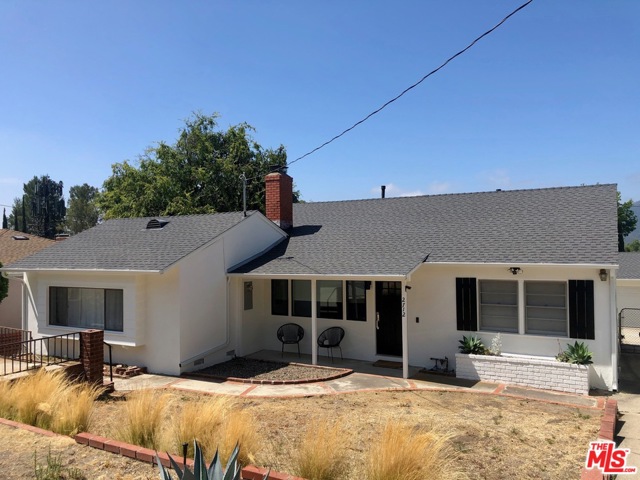 Photo of 2712 HENRIETTA Avenue, La Crescenta, CA 91214