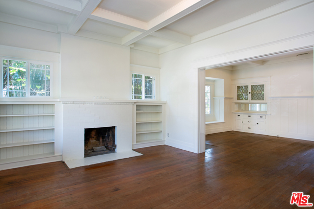 2 Bed Home for Sale in Los Angeles, California