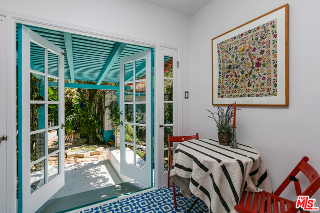 2 Bed Home for Sale in Los Angeles, California