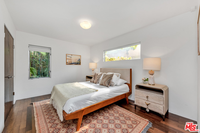 4 Bed Home for Sale in Venice, California