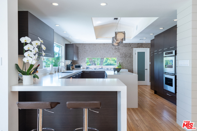 4 Bed Home for Sale in Encino, California