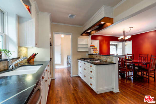 3 Bed Home for Sale in Valley Glen, California