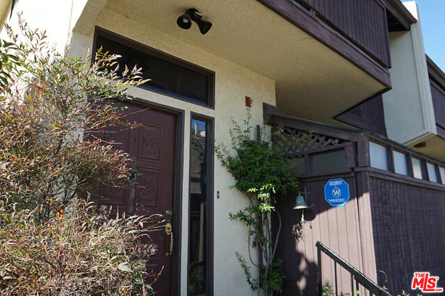 403 ELENA Avenue, Redondo Beach, California 90277, 3 Bedrooms Bedrooms, ,2 BathroomsBathrooms,Residential,Sold,ELENA,18397874