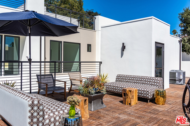 3 Bed Home for Sale in Los Angeles, California