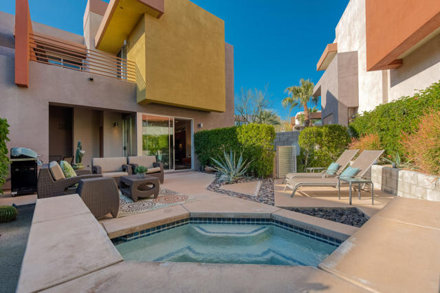 250 Enterprise Way, Palm Springs, CA 92262
