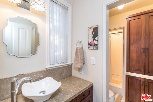 3 Bed Home for Sale in Los Angeles, California