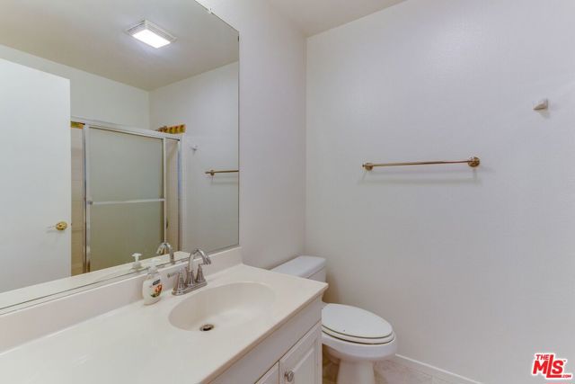 3 Bed Home for Sale in Granada Hills, California