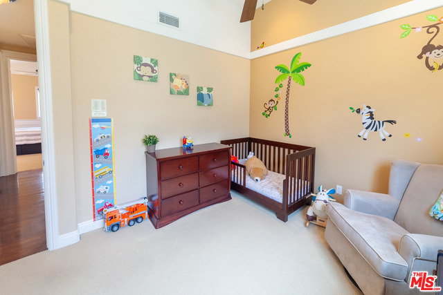 2417 CARNEGIE Lane, Redondo Beach, California 90278, 4 Bedrooms Bedrooms, ,3 BathroomsBathrooms,Residential,Sold,CARNEGIE,19491110