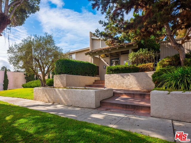 511 MEYER Lane, Redondo Beach, California 90278, 2 Bedrooms Bedrooms, ,2 BathroomsBathrooms,Residential,Sold,MEYER,19431150