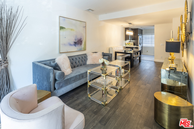 2 Bed Home for Sale in Studio City, California