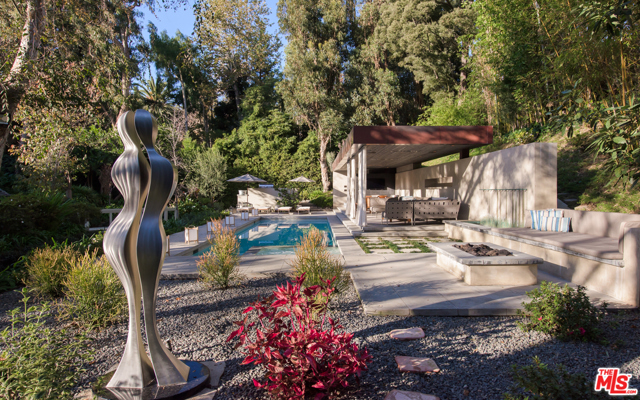 3 Bed Home for Sale in Los Angeles, California