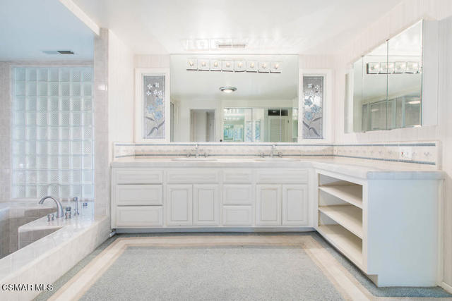 3 Bed Home for Sale in Granada Hills, California