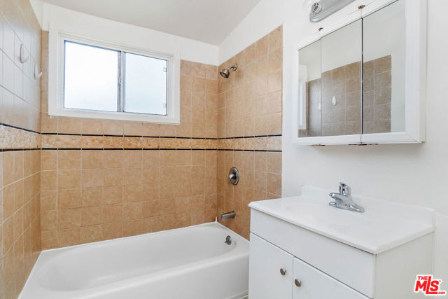  Income Home for Sale in Culver City, California