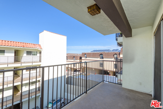 1720 ARDMORE Avenue, Hermosa Beach, California 90254, 1 Bedroom Bedrooms, ,1 BathroomBathrooms,Residential,Sold,ARDMORE,19454038