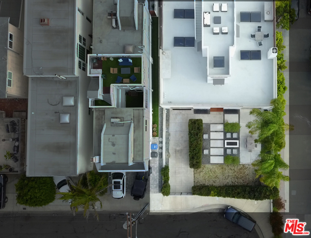 double lot (highlighted)