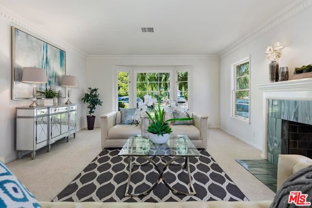 3 Bed Home for Sale in Los Angeles, California