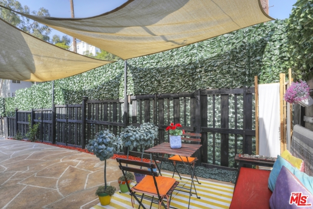 2 Bed Home for Sale in Los Angeles, California