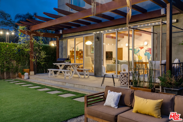 4 Bed Home for Sale in Venice, California