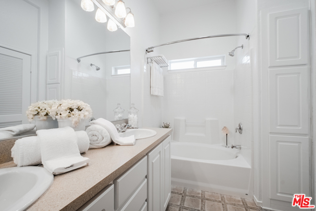 3 Bed Home for Sale in Topanga, California