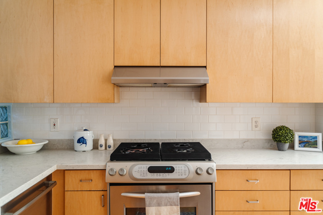 2 Bed Home for Sale in Venice, California
