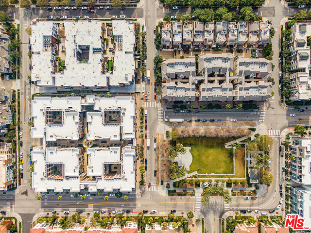 2 Bed Home for Sale in Playa Vista, California