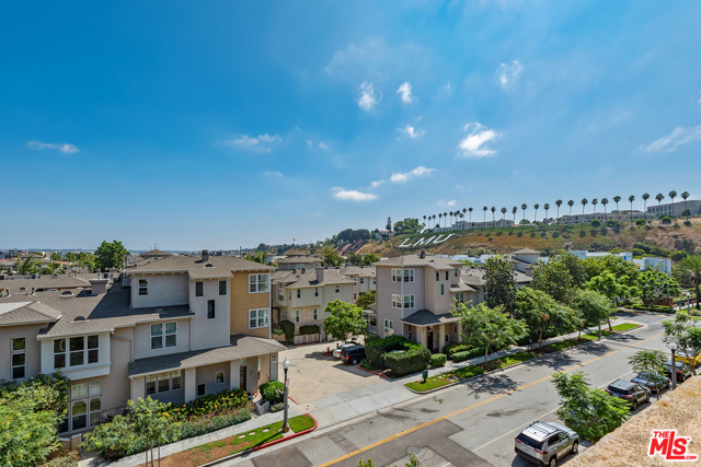 2 Bed Home for Sale in Playa Vista, California