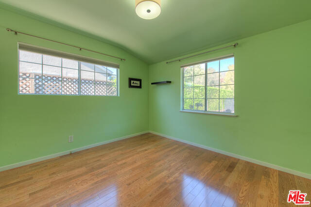 3 Bed Home for Sale in Lake Balboa, California