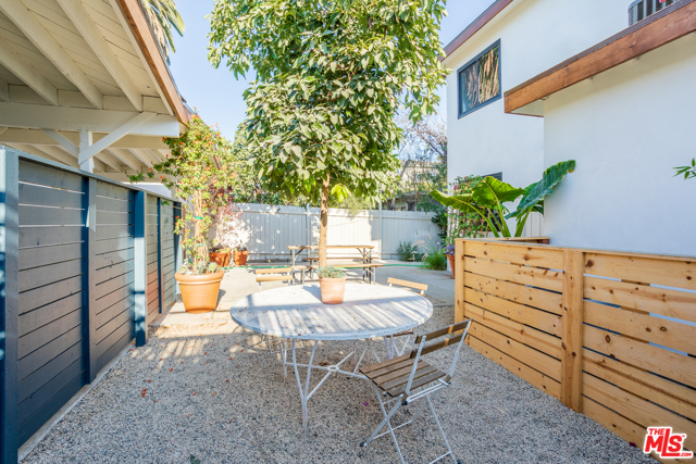 2 Bed Home for Sale in Venice, California