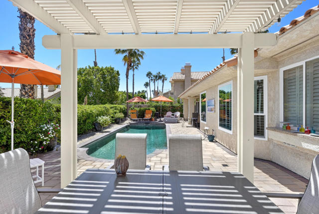 feature listing property photo