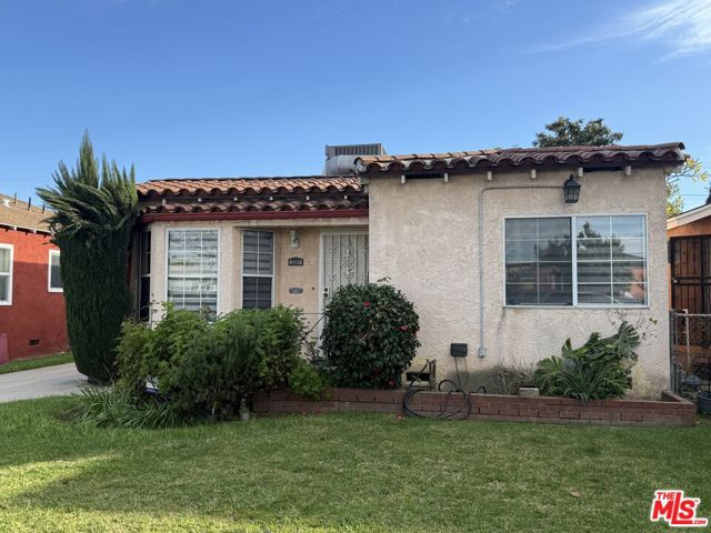 feature listing property photo