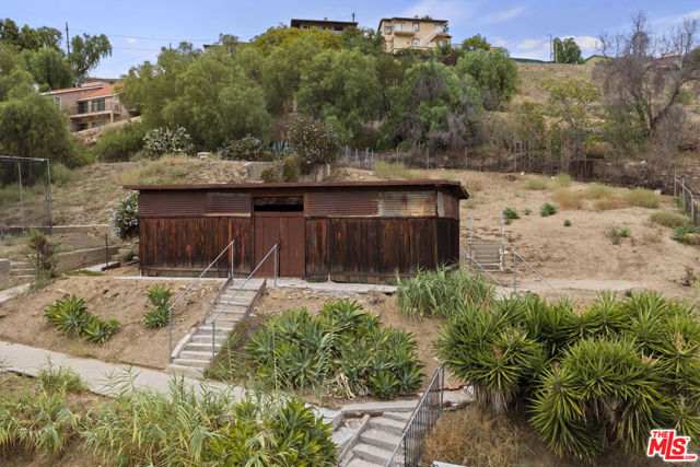 Property Photo 19