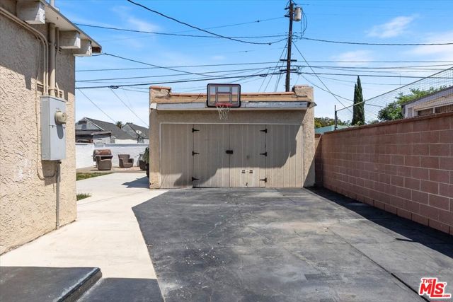 Property Photo 25