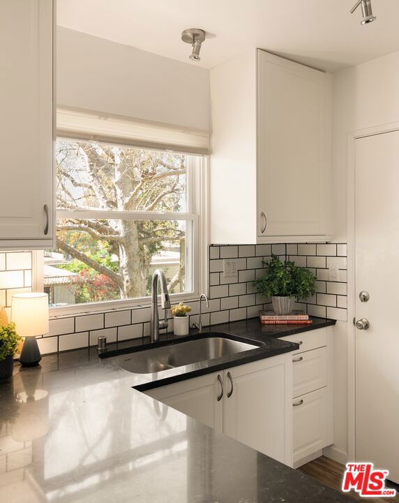 feature listing property photo