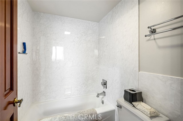 Image 48 of 75 For 1146 Sandhurst Lane
