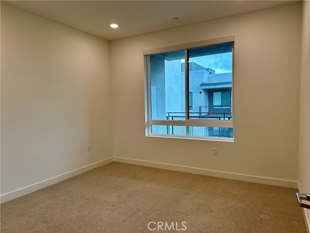 2524 Nolita, Irvine CA: https://media.crmls.org/medias/0000c13e-ae23-4e84-b4f2-4db209dcd3a7.jpg