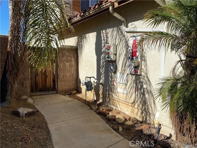 Detail Gallery Image 3 of 11 For 33077 Jasper Cir, Menifee,  CA 92584 - 3 Beds | 2/1 Baths