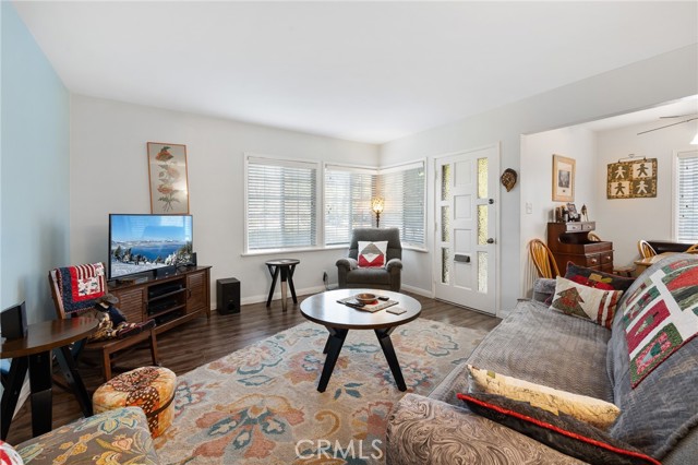 13501 Fernmont Street photo 2