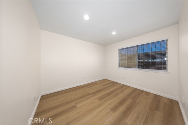 Detail Gallery Image 6 of 19 For 7951 Primrose Ln, Highland,  CA 92346 - 3 Beds | 2 Baths