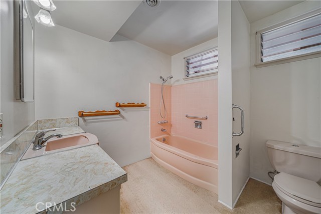 Detail Gallery Image 20 of 26 For 3336 Dunsmere, Glendale,  CA 91206 - 3 Beds | 2 Baths